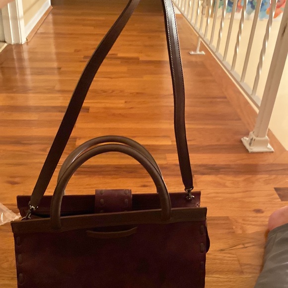 Pristine burgundy and brown leather BCBG Maxazaria purse only used one time - Picture 4 of 8